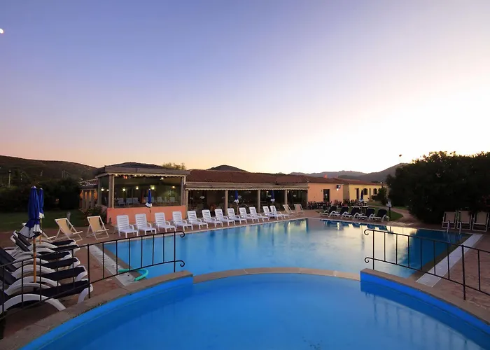 Li Suari Club Village