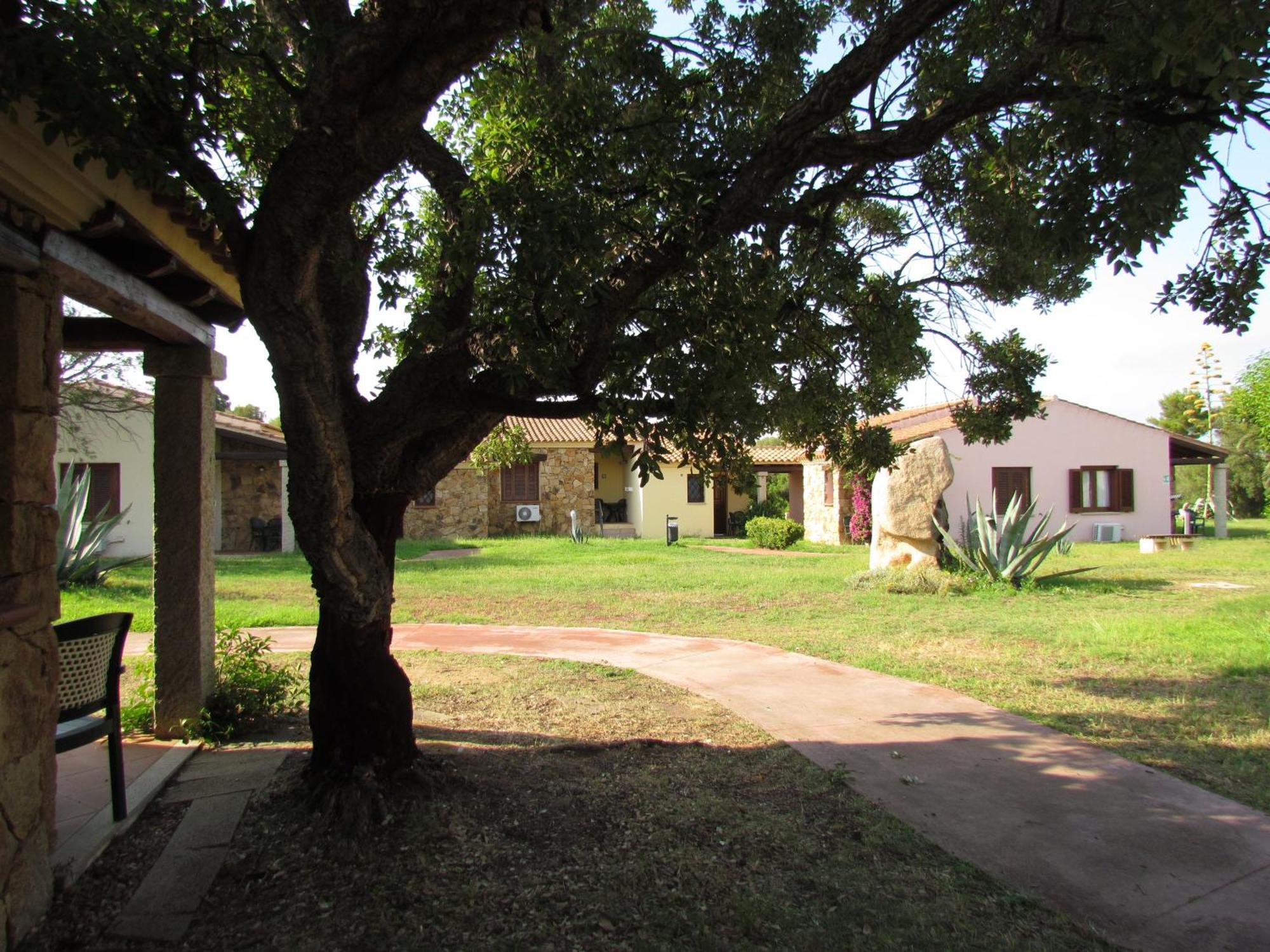 Li Suari Club Village